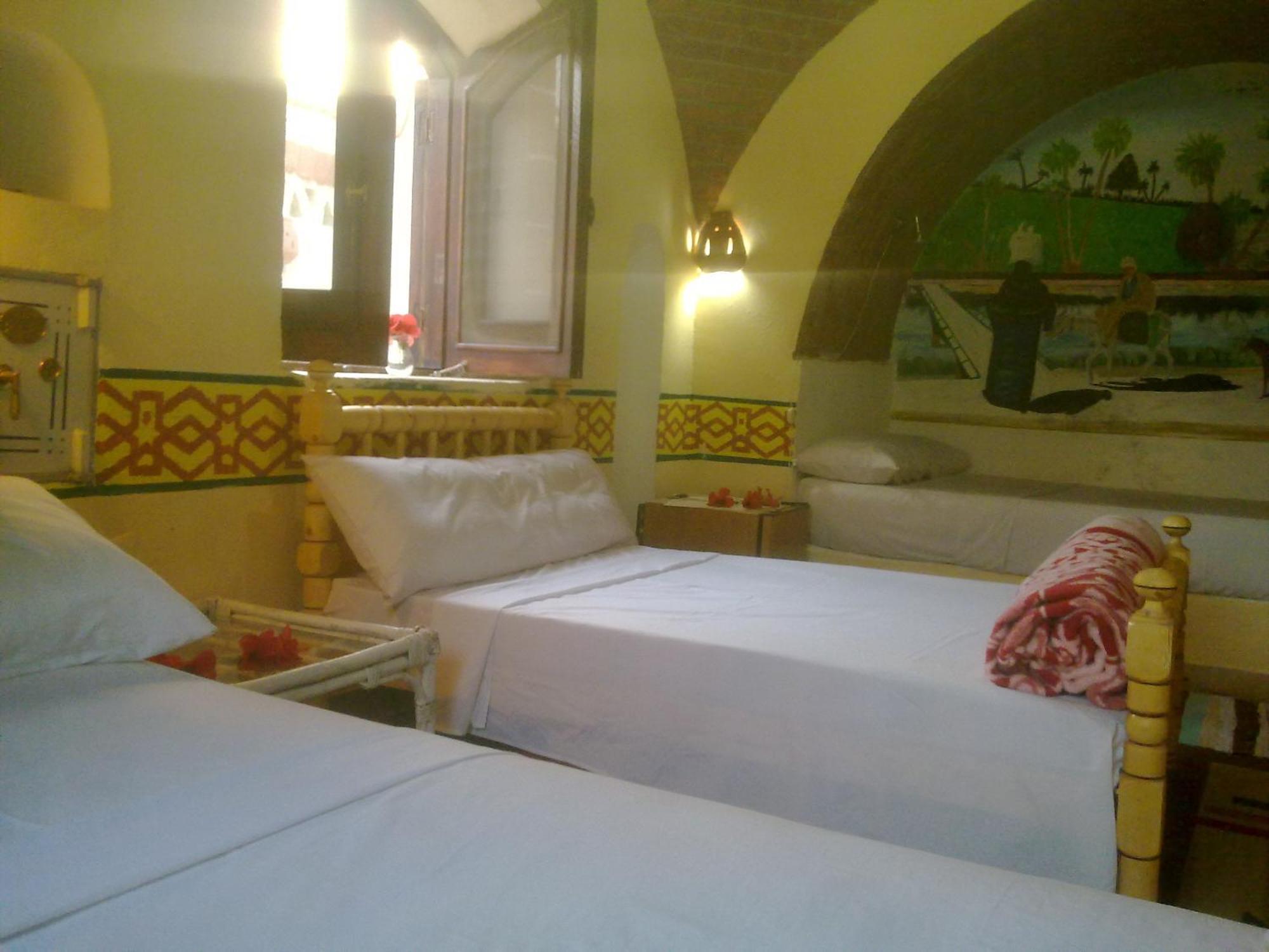 לוקסור Al Baeirat Hotel מראה חיצוני תמונה